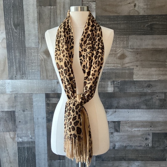 Cejon leopard print knit scarf glam sparkly gold brown resortwear quiet luxury - Picture 5 of 11